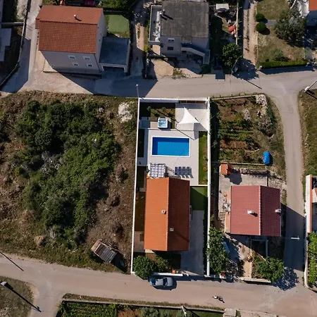 Villa Family And Friends Private Heated Pool With Jacuzzi *