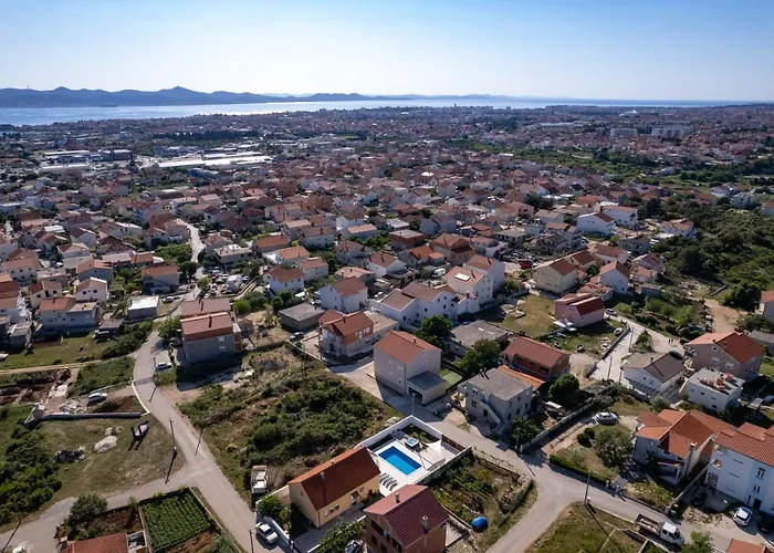 Family And Friends Private Heated Pool With Jacuzzi Villa Zadar