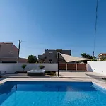 Family And Friends Private Heated Pool With Jacuzzi زادار