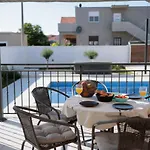 Family And Friends Private Heated Pool With Jacuzzi زادار