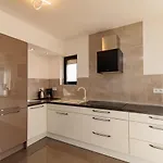 Family And Friends Private Heated Pool With Jacuzzi فيلة *