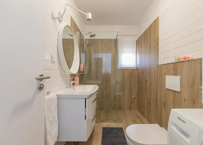 Family And Friends Private Heated Pool With Jacuzzi * زادار