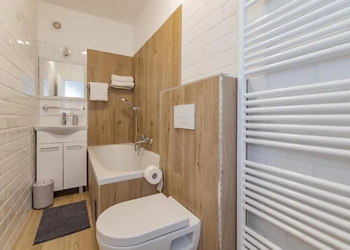 فيلة Family And Friends Private Heated Pool With Jacuzzi زادار